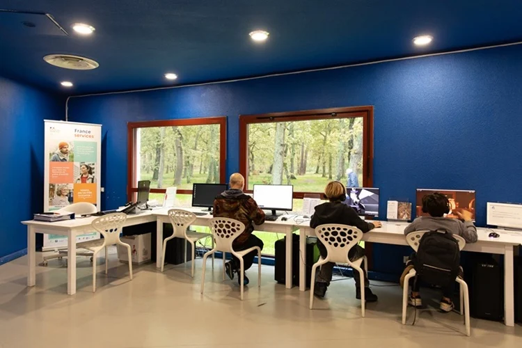 espace-numeriqque-mediatheque