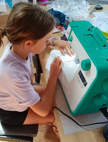 atelier-couture-enfant-latestedebuch